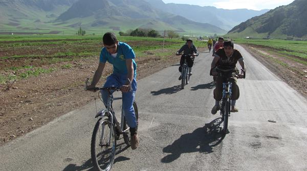 برگزاری مسابقه دوچرخه سواری بمناسبت هفته سلامت