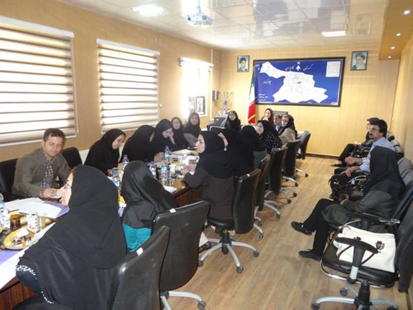 نشست  کارشناسان بهداشت مدارس استان در شبکه بهداشت روانسر